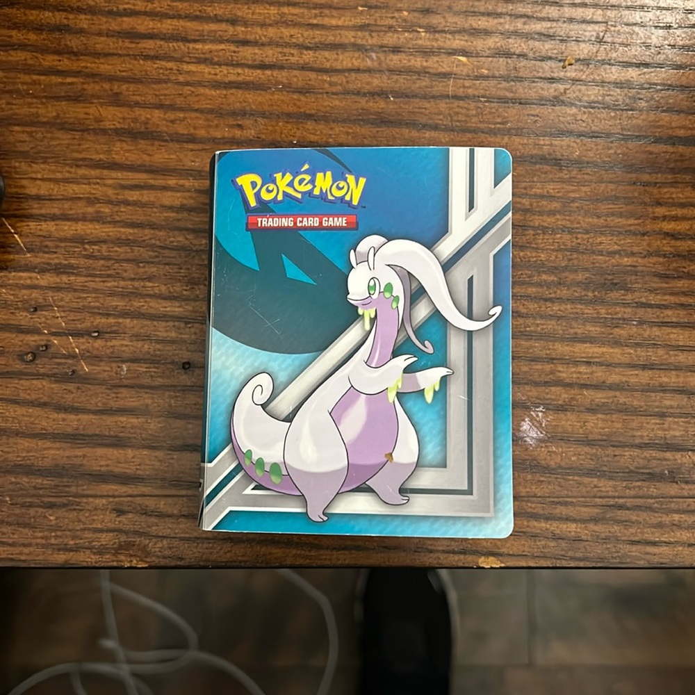 MYSTERY Pokemon Cards (Over 25 different cards)